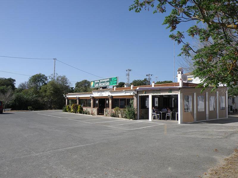 Hostal Las Acacias Los Canos De Meca Exterior foto