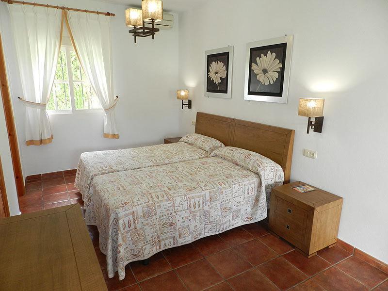 Hostal Las Acacias Los Canos De Meca Cameră foto